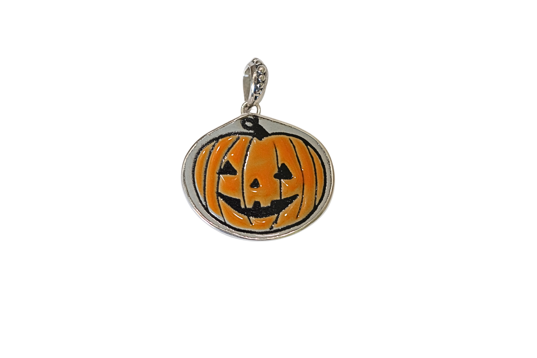 047 Pumpkin Pendant