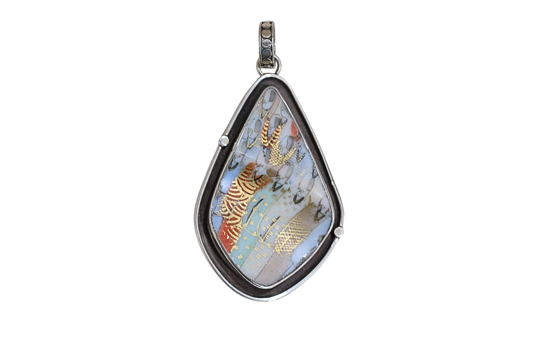 Bold Faces in the Crowd Pendant