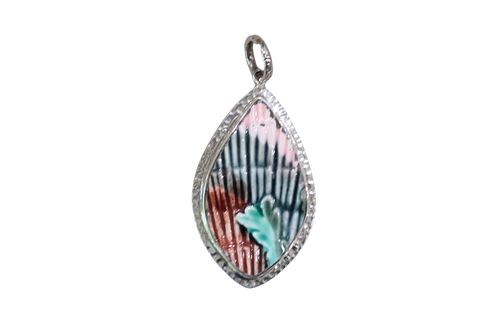 Bold Majolica Pendant