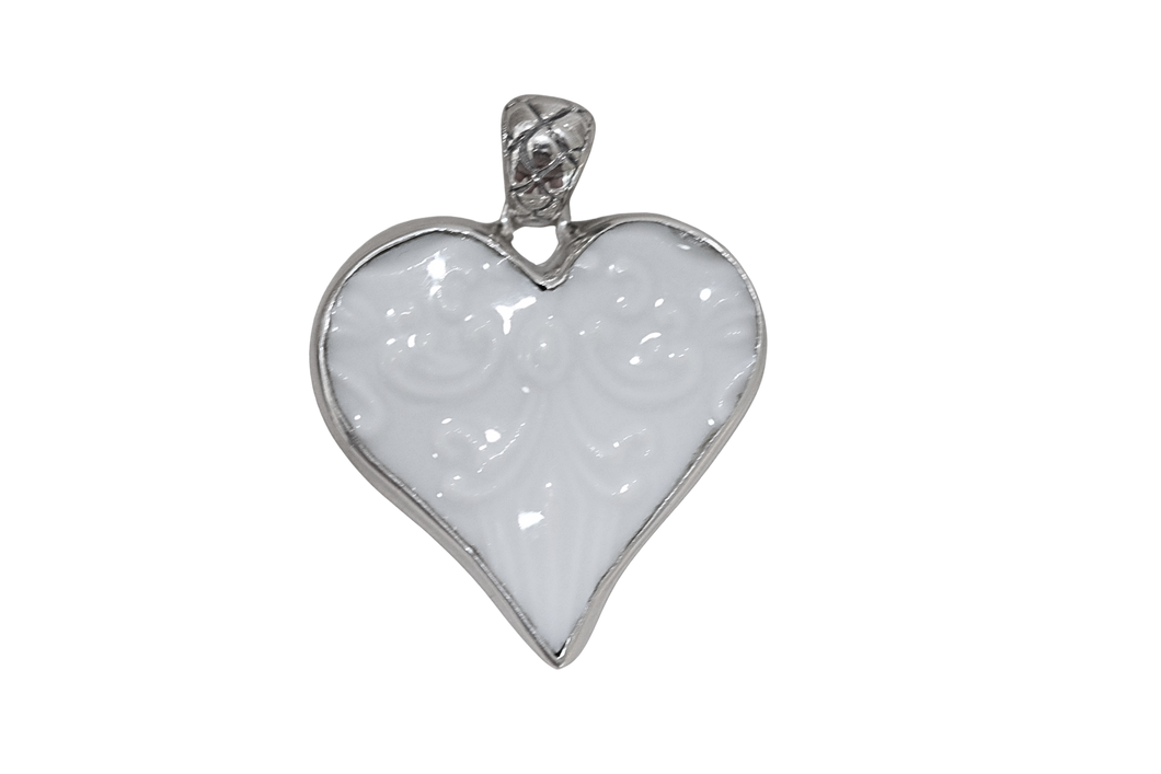 Elegant Textured Heart Pendant