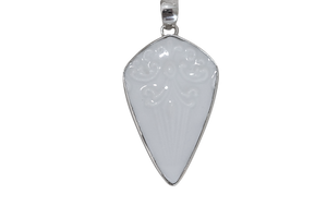 Elegant Textured Pointed Pendant