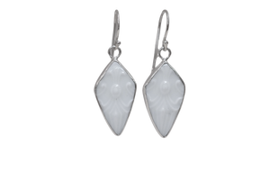 Elegant White Textured Earrings