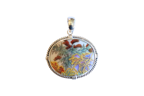 Foliage Pendant