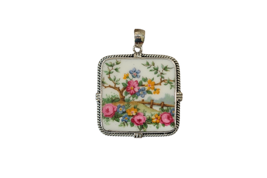 In the Meadow Pendant