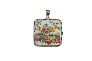 In the Meadow Pendant