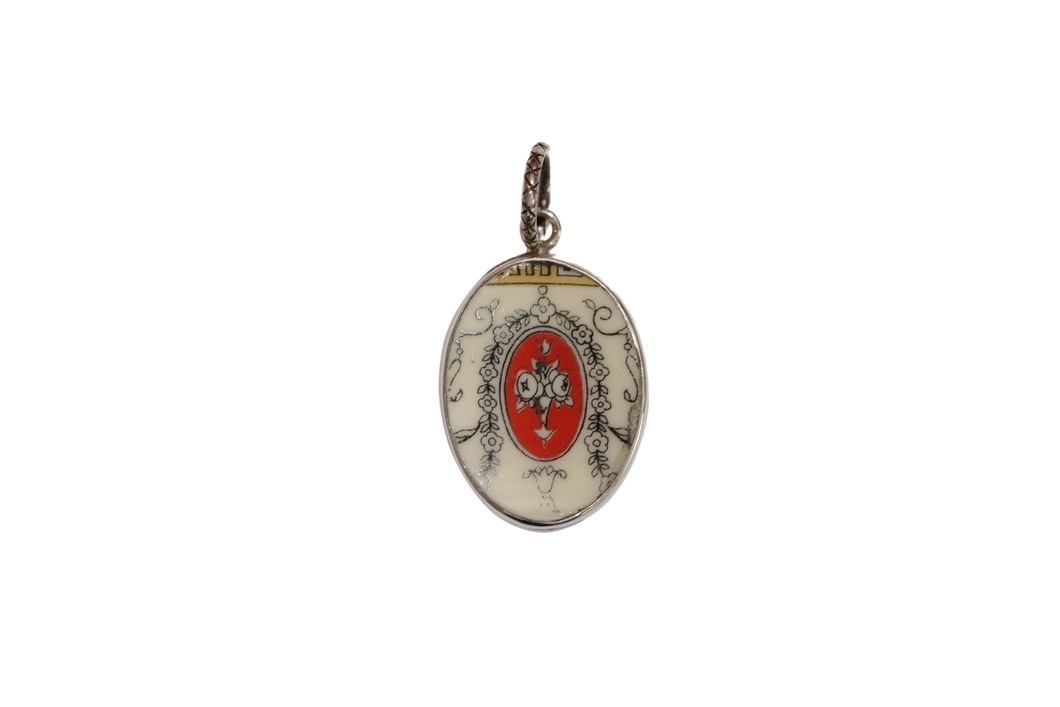 Noel Pendant