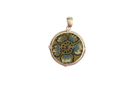 Olive Ironstone Pendant