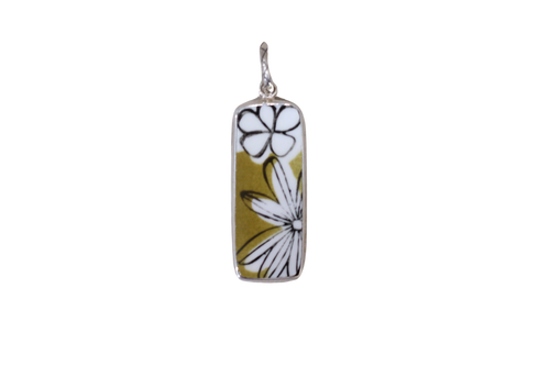 Olive Retro Pendant