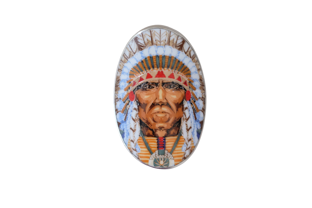 Oval Chief Pendant