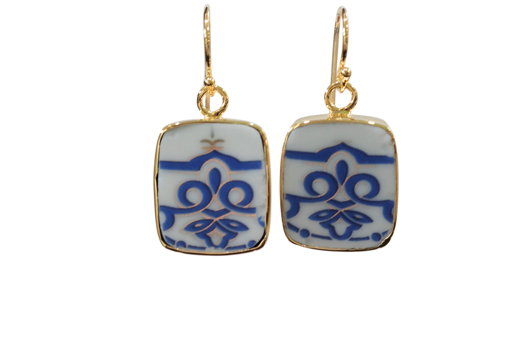 Rectangle Scrolls Earrings