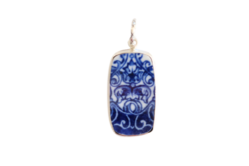 Rectangle Scrolly Pendant