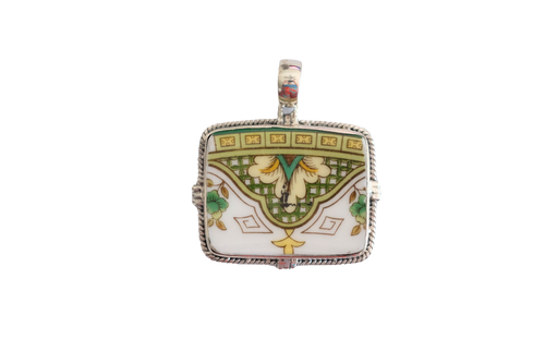 Retro Green Rectangle Pendant