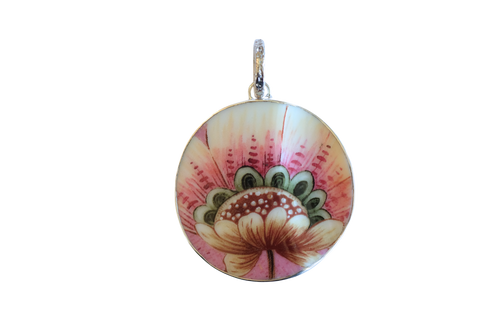 Round Bold Floral Pendant