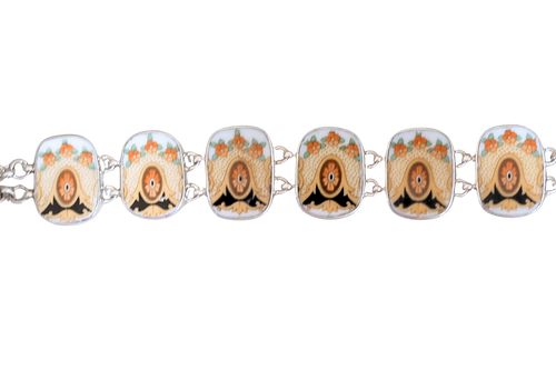 Rounded Rectangle Cameo-like Bracelet