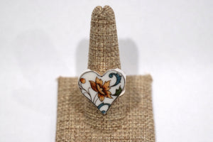 Size 10 Flirty Heart Ring