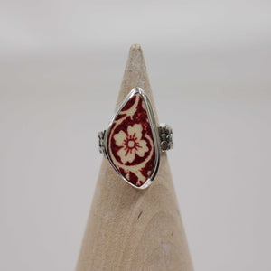 Size 5.5 Crimson Flower Ring