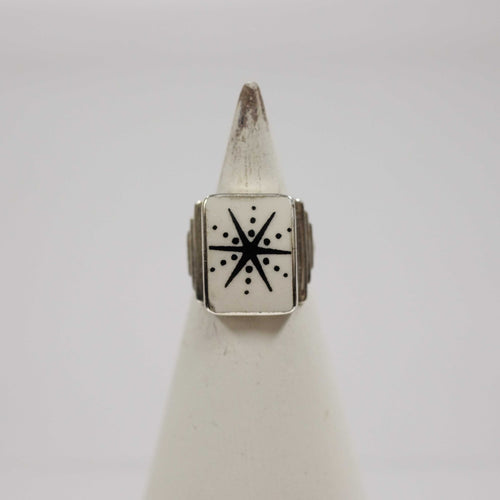 Size 5 Retro Starburst Ring