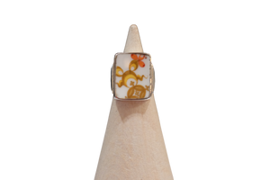 Size 6 Golden Scrolls Ring