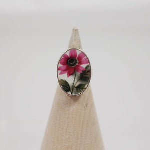 Size 6 Pink Daisy Ring
