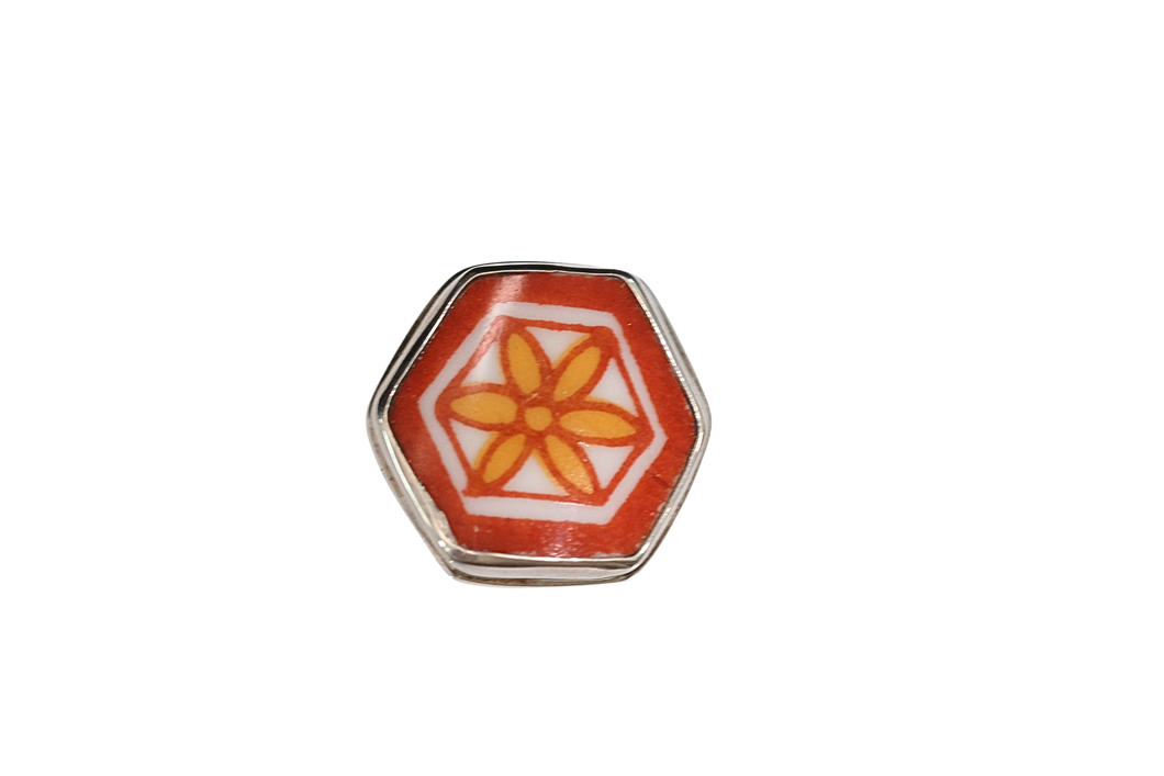 Size 6 Retro Flower Ring