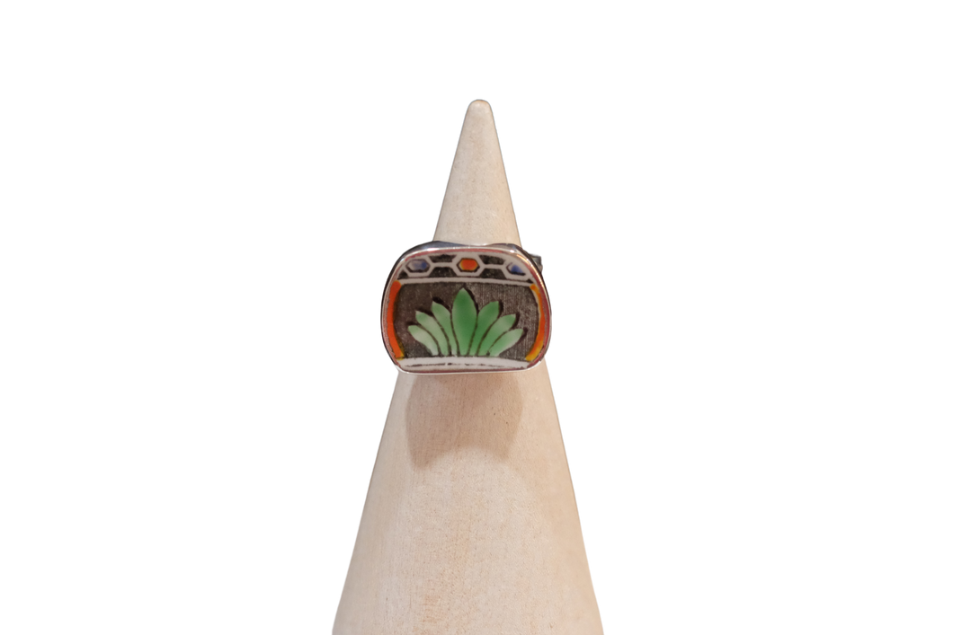 Size 7.5 Art Deco Ring
