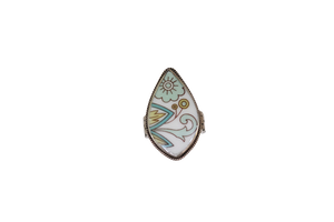 Size 7.5 Retro Flowers Ring