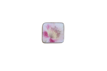 Size 8 Wispy Floral Ring