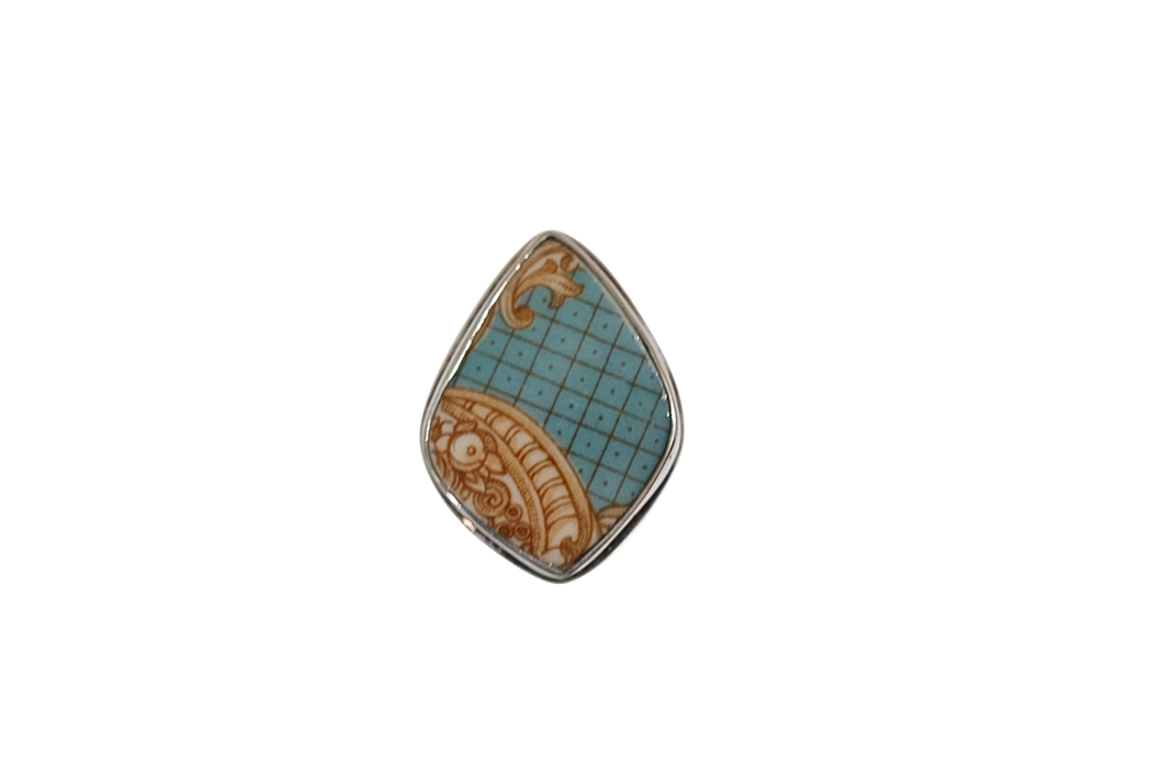 Size 9.5 Elegant Turquoise Ring