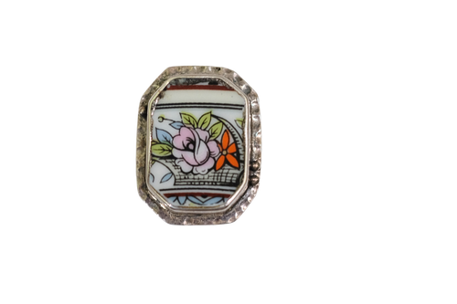 Size 9 Elegant Bouquet Ring
