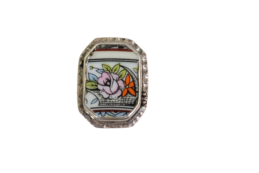 Size 9 Elegant Bouquet Ring
