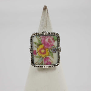 Size 9 Floral Rope Station Ring