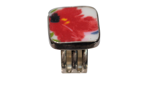 Size 5.5 Bold Red Flower Ring