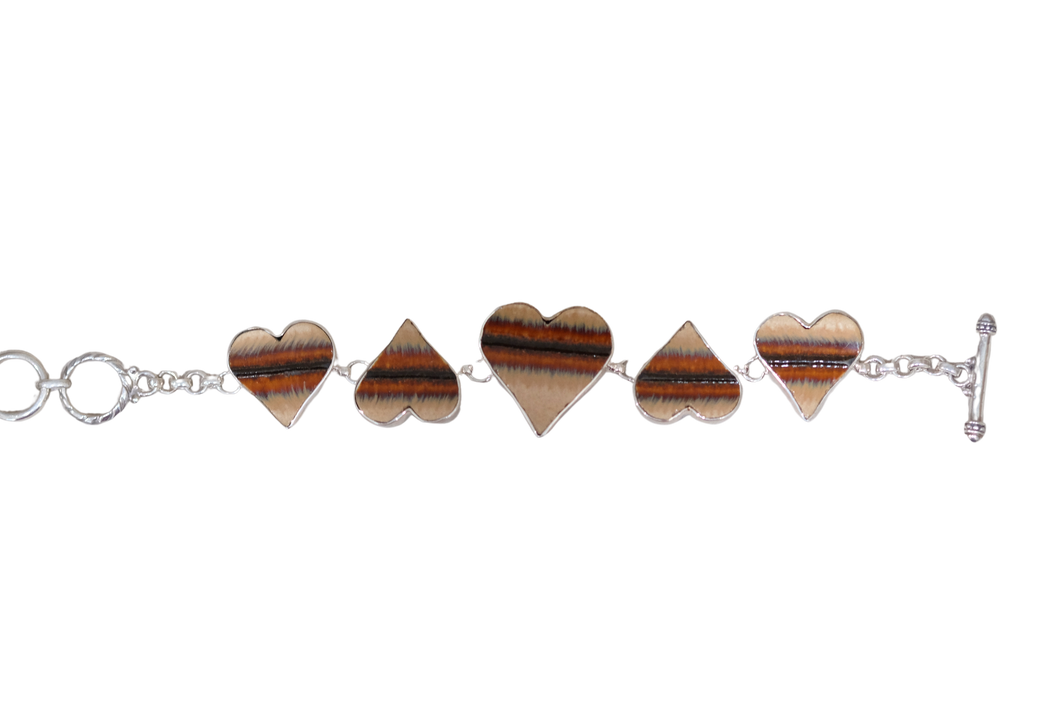 Stonelike Heart Bracelet