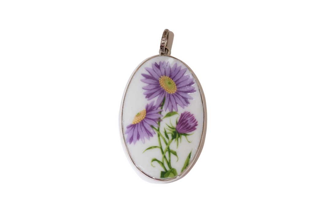 Violet Daisy Pendant