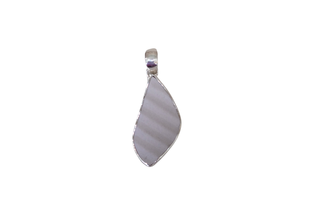 Wedgwood Wavy Pendant